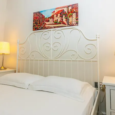 Kucuk Ev Selimiye Daily Weekly Marmaris